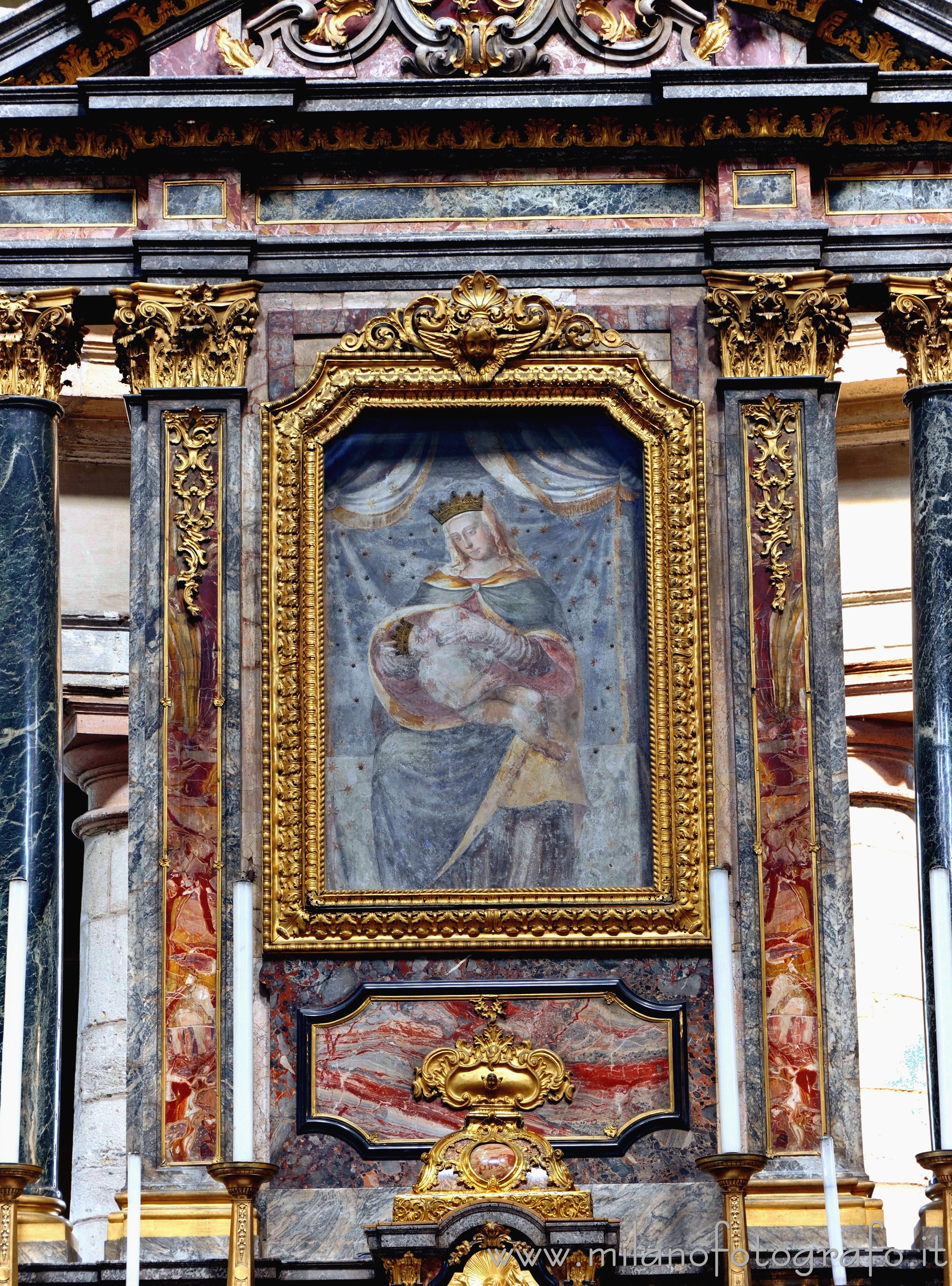 Milan (Italy) - Retable of the main altar of the Basilica of San Lorenzo Maggiore - Full resolution picture